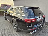 Mercedes-Benz Třídy E 3,0 400d All-Terrain 4MATIC - náhled 3