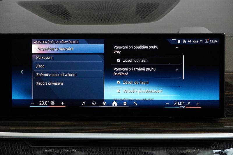 BMW X7 Xdrive40i,M-paket,ČR,1.M,Tažné - fotka 35 z 41