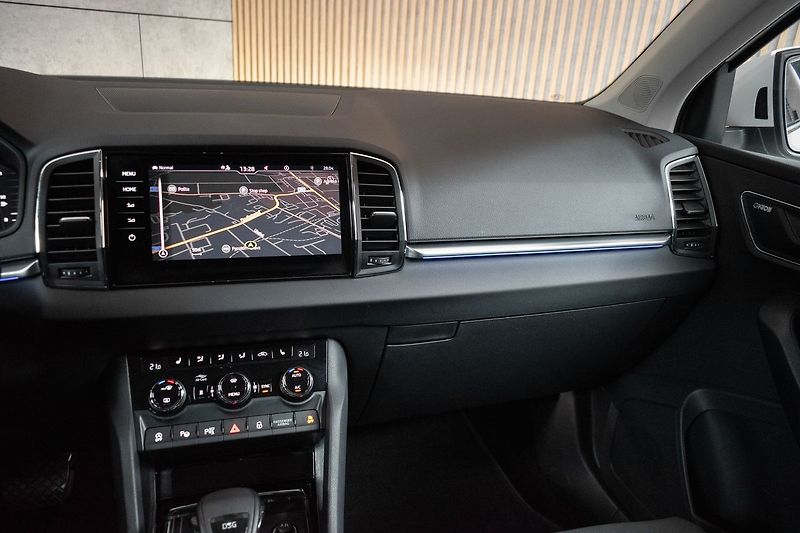 Škoda Karoq 1.5 TSI STYLE+*DSG*WEBASTO*ČR - fotka 9 z 44