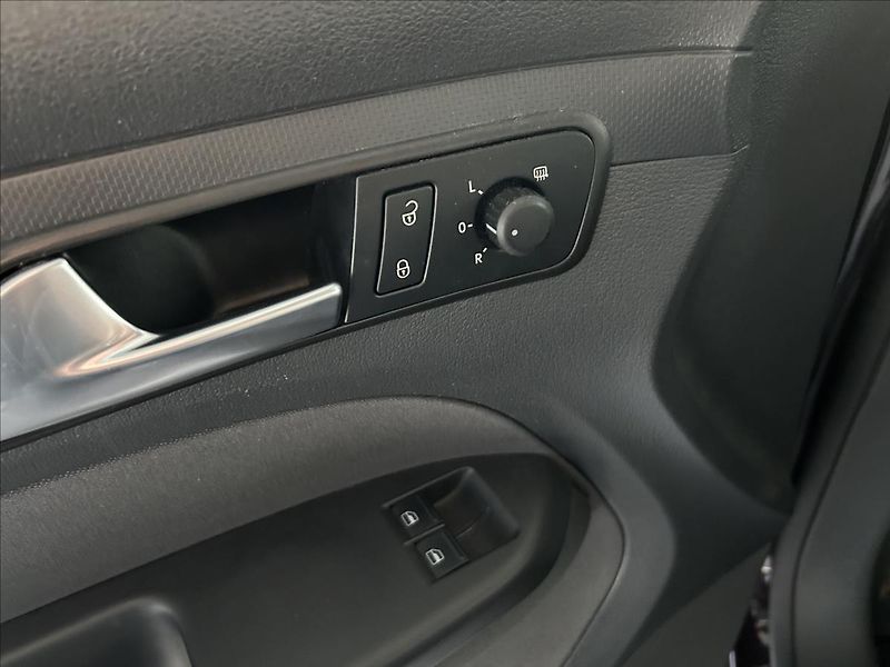 Volkswagen Caddy 1,2   TSI,NOVÉ ROZVODY,5.MÍST - fotka 12 z 20