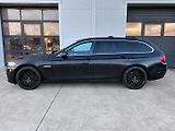 BMW Řada 5 520d Touring A/T - náhled 2