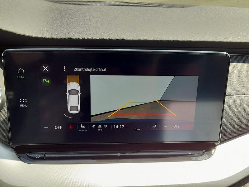 Škoda Octavia Style Plus Navi 1.5 TSI 110kW - fotka 18 z 20