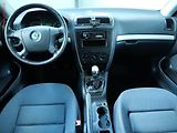 Škoda Octavia (2005) 1.6i, 2.maj,ČR, Ambiente - náhled 8