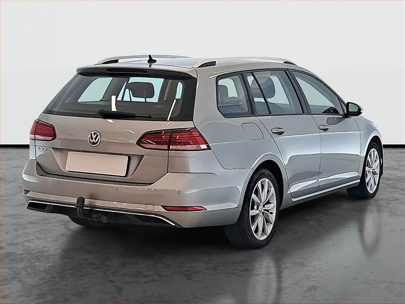 Volkswagen Golf (2018) Comfortline 1.5 TSI - fotka 5 z 17