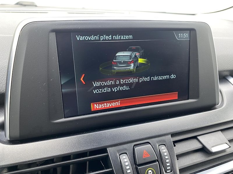 BMW Řada 2 216i 80 kW Active tourer - fotka 20 z 28