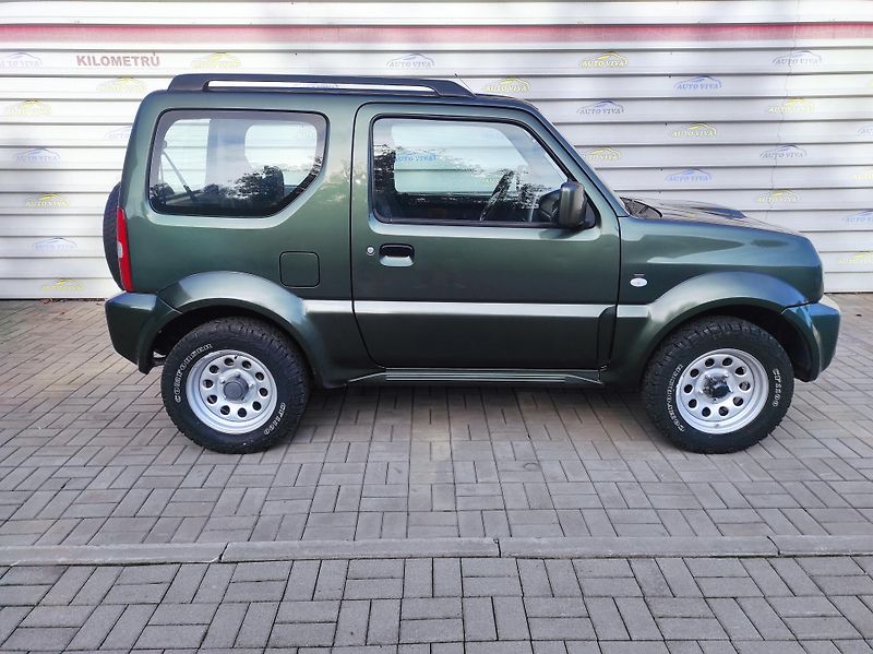 Suzuki Jimny 1,3DOHC 16V 62kW,4x4,Face,TZ - fotka 4 z 26