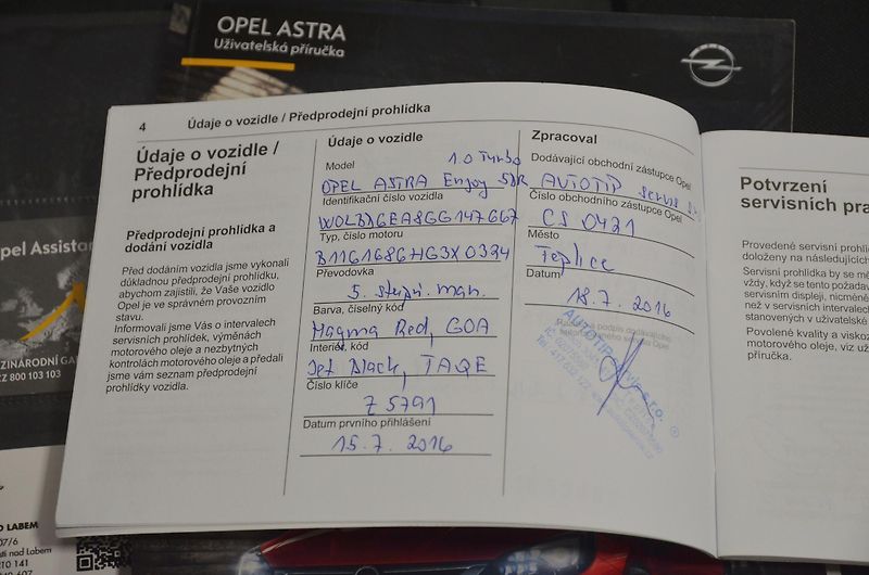 Opel Astra (2016) 1.0T 77kW Enjoy / ČR /61.900km - fotka 31 z 34