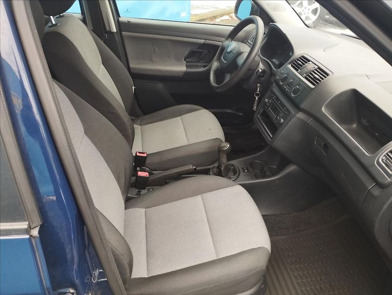 Škoda Fabia 1,2 TSi 63KW - fotka 8 z 14