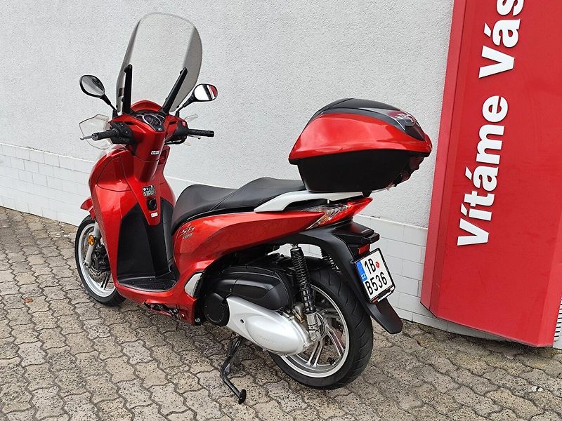 Honda SH 300i 1 - fotka 6 z 13