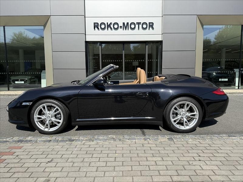Porsche 911 3,6   Carrera 4 Cabrio (997/2) - fotka 24 z 26