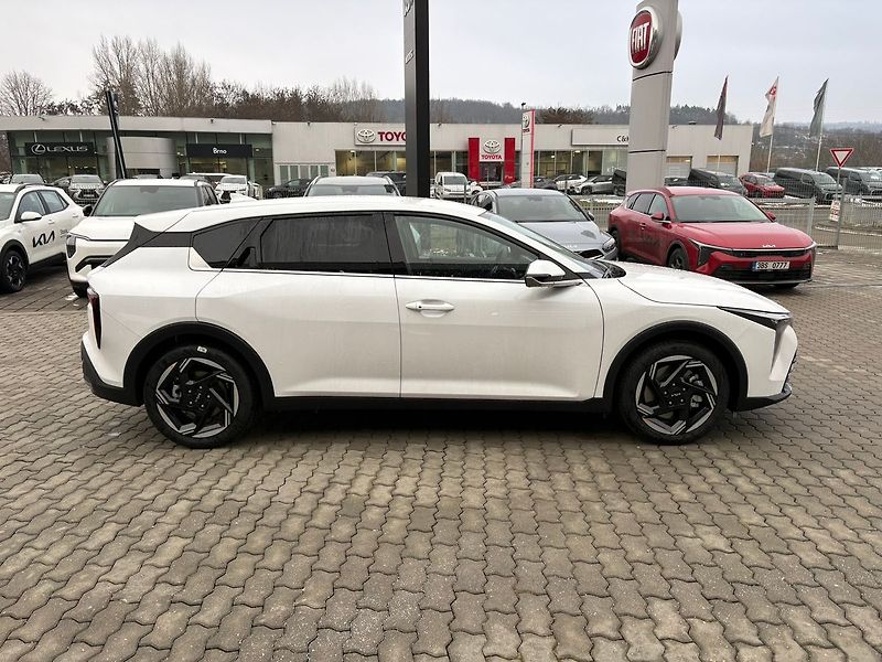 Kia Ostatní HB 1,6 T-GDi GPF 7DCT TOP 132 - fotka 8 z 16