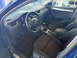 Škoda Octavia 1,4   TSI 110kW,SERVISKA,ČR - náhled 7