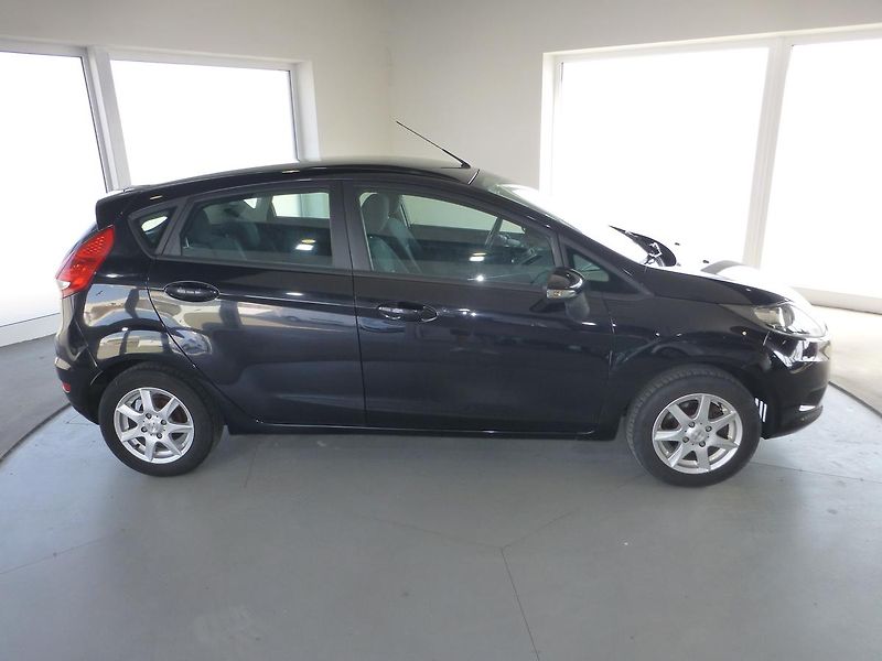 Ford Fiesta (2010) 1,25i**KLIMATIZACE**ALU* - fotka 4 z 19