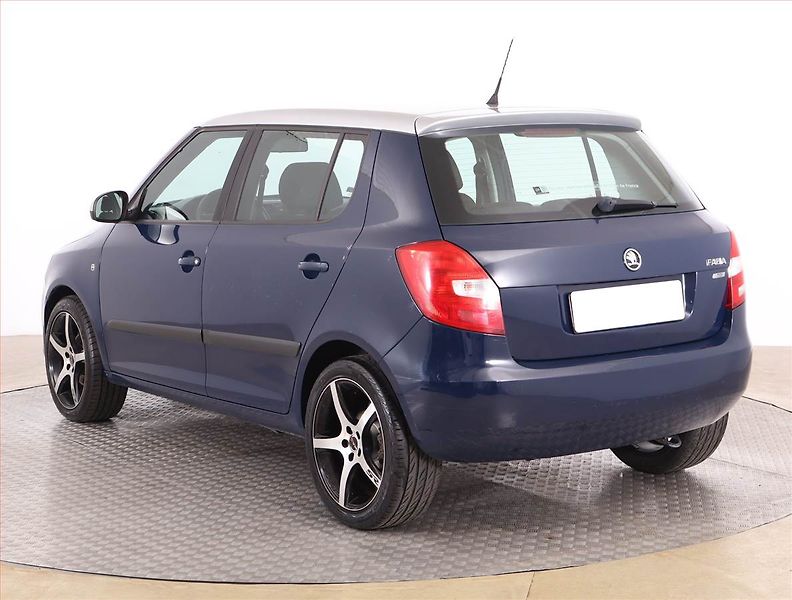 Škoda Fabia (2011) 1.6 TDI, Tempomat - fotka 4 z 15