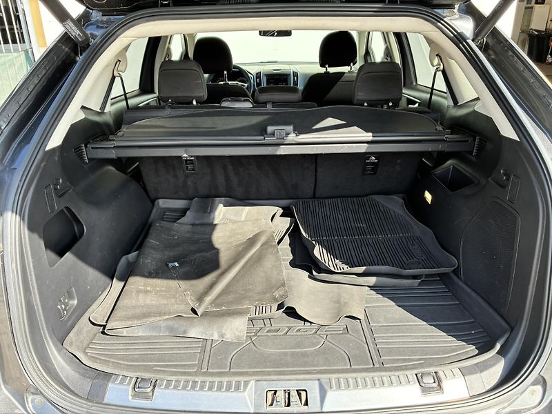 Ford Edge 2.0 TDCi 154kW AT AWD Titanium - fotka 12 z 21