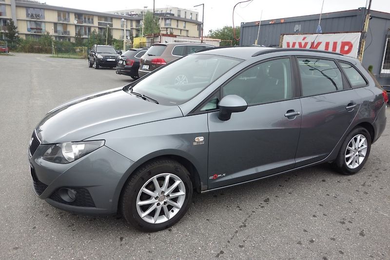 Seat Ibiza 1,4i63kW  Kombi COPA ! - fotka 1 z 30