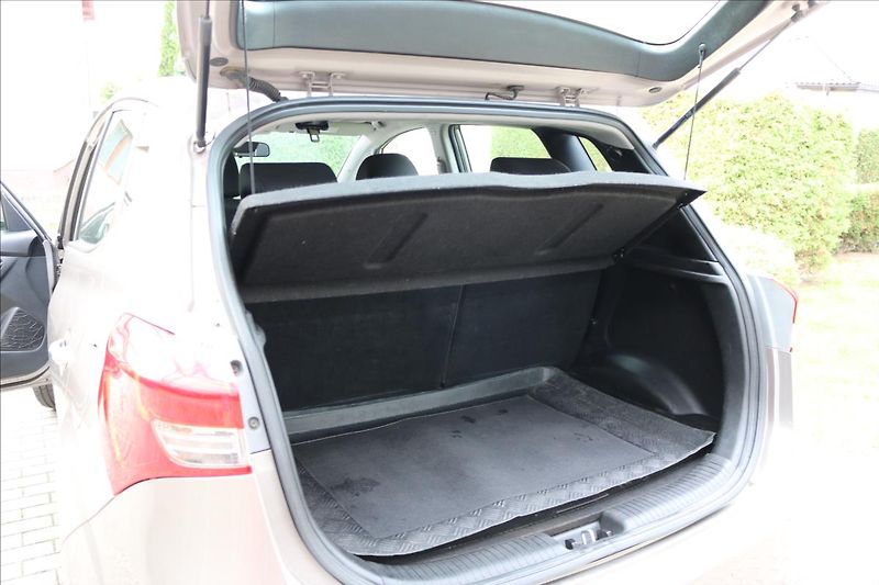 Hyundai ix20 1,6 91kW,1 majitel ČR,Tažné - fotka 24 z 31