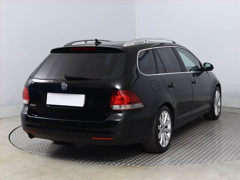 Volkswagen Golf (2011) Exclusive 1.6 TDI, Serv.kniha - fotka 5 z 18