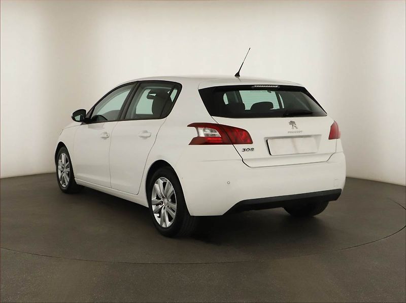 Peugeot 308 (2014) 1.6 e-HDi, Serv.kniha - fotka 4 z 13