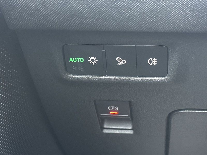 Škoda Kodiaq (2024) 2.0 TDI 4x4 DSG Exclusive Sele - fotka 16 z 32