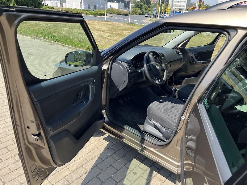 Škoda Roomster (2013) Fresh Ambition - fotka 29 z 91