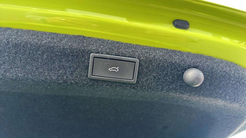 Škoda Octavia Sportline 1,5 TSI m-HEV 110kW - fotka 26 z 30