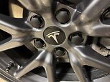Tesla Model 3 LONG RANGE 4x4 1 MAJITEL - náhled 38