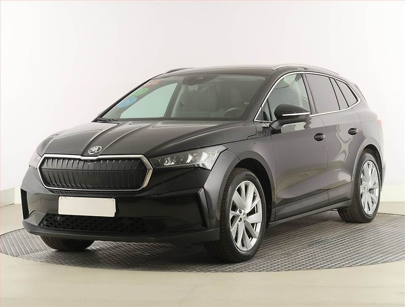 Škoda Enyaq (2023) Suite iV 80 (82 kWh), SoH 94% - fotka 2 z 29