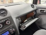 Volkswagen Caddy 1,6 TDi, 1majitel - náhled 15