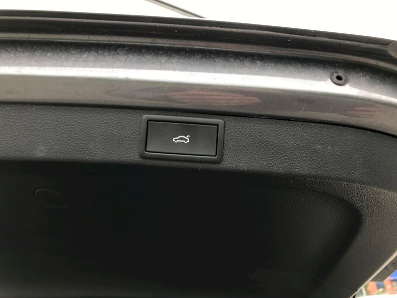 Škoda Octavia (2025) COMBI TOP SELECTION 1,5 TSI M- - fotka 11 z 28
