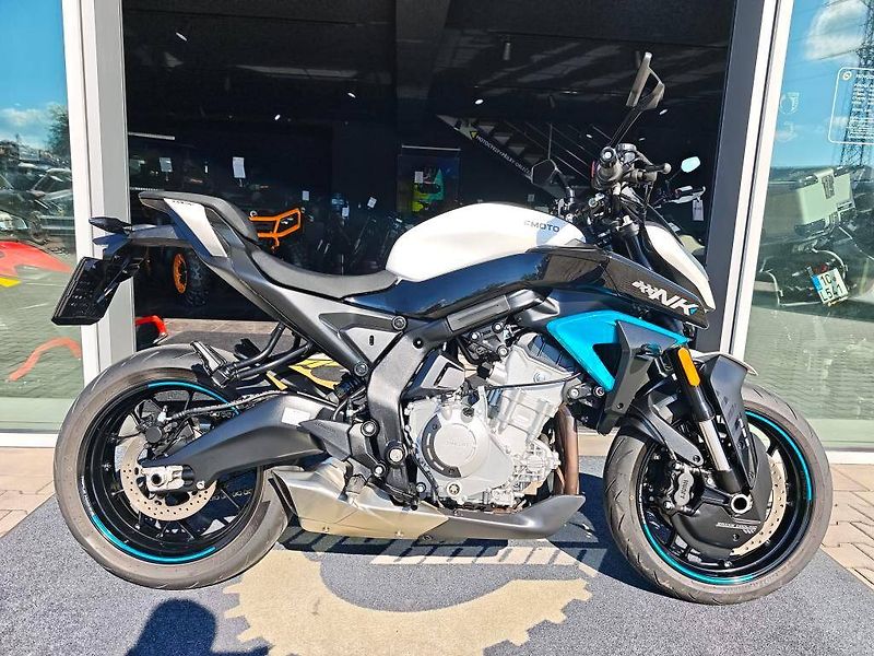 CFMOTO (2025) 675 NK - fotka 3 z 20