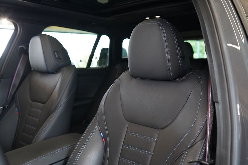 BMW Řada 3 M340i xDrive Touring, M PRO - fotka 20 z 46