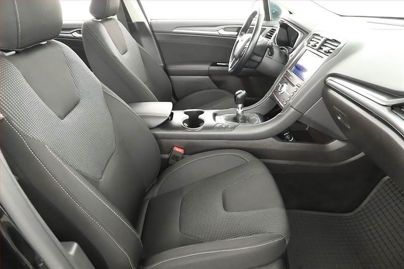 Ford Mondeo (2020) 2.0 EcoBlue, Serv.kniha, Navi - fotka 7 z 20