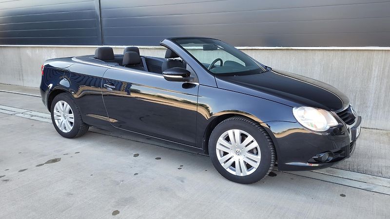 Volkswagen EOS (2010) 1,4 TSI 90KW - fotka 11 z 21