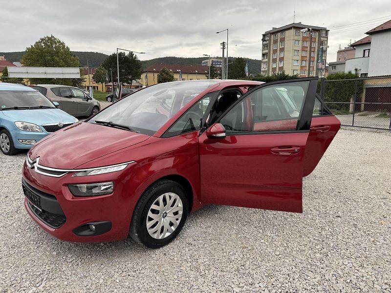Citroën C4 Picasso (2014) 1.6VTi.88KW,SERVISKA,2SADY KOL - fotka 10 z 42