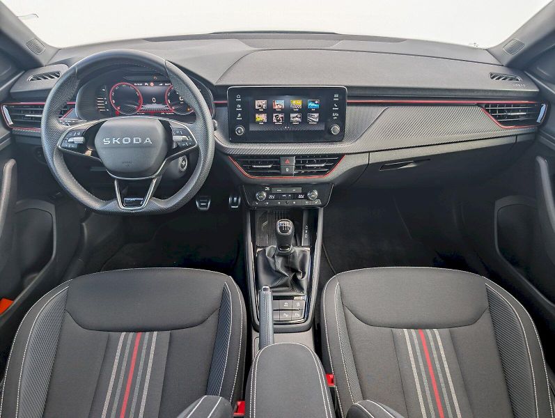 Škoda Scala (2025) 1,5 TSI / 110 kW Monte Carlo - fotka 5 z 30