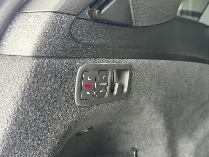 Audi Q7 50TDI Q*S-LINE*Matrix*Vzduch - fotka 41 z 44