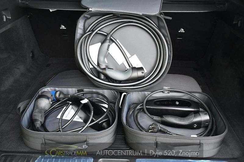 Mercedes-Benz EQE SUV 350+  PANORAMA ZÁRUKA - fotka 51 z 57