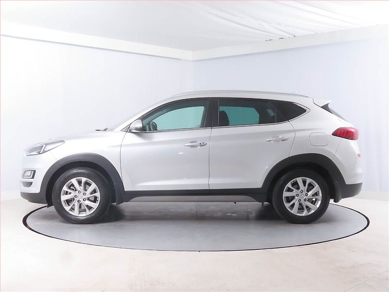 Hyundai Tucson (2020) 1.6 CRDi, Serv.kniha, Navi - fotka 3 z 17