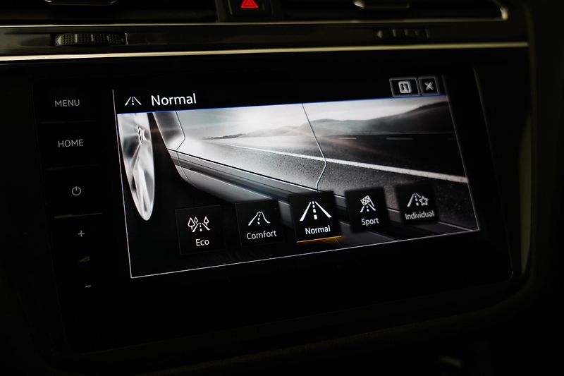 Volkswagen Tiguan Allspace - fotka 21 z 30