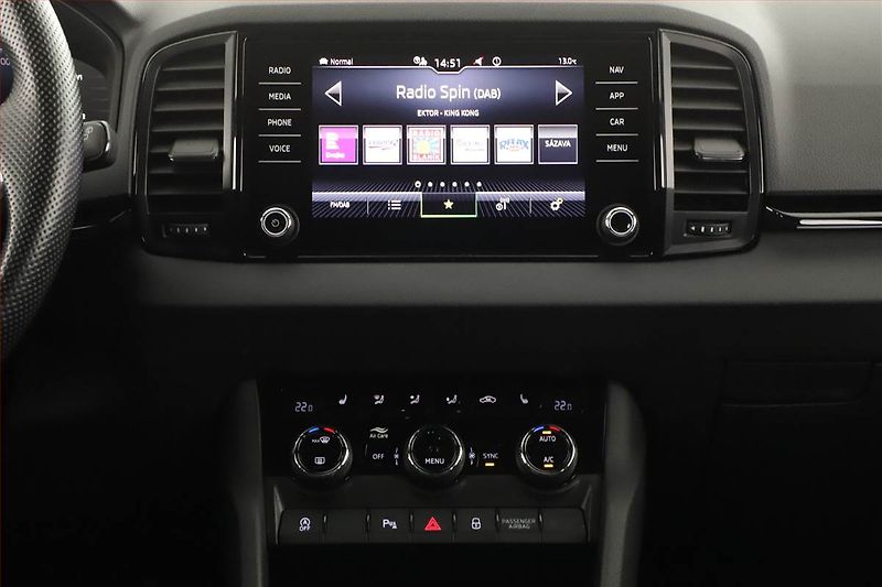 Škoda Karoq (2023) Sportline 1.5 TSI - fotka 9 z 15