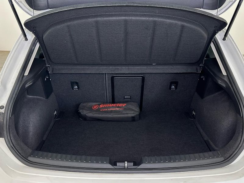 Seat Leon FR - fotka 10 z 29