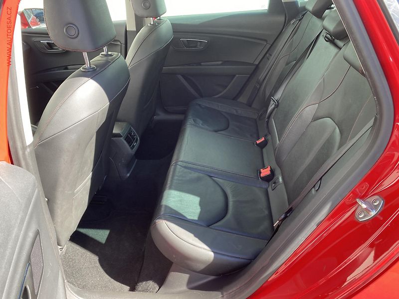 Seat Leon (2014) 2.0 TDi, FR, AT, panorama - fotka 10 z 16