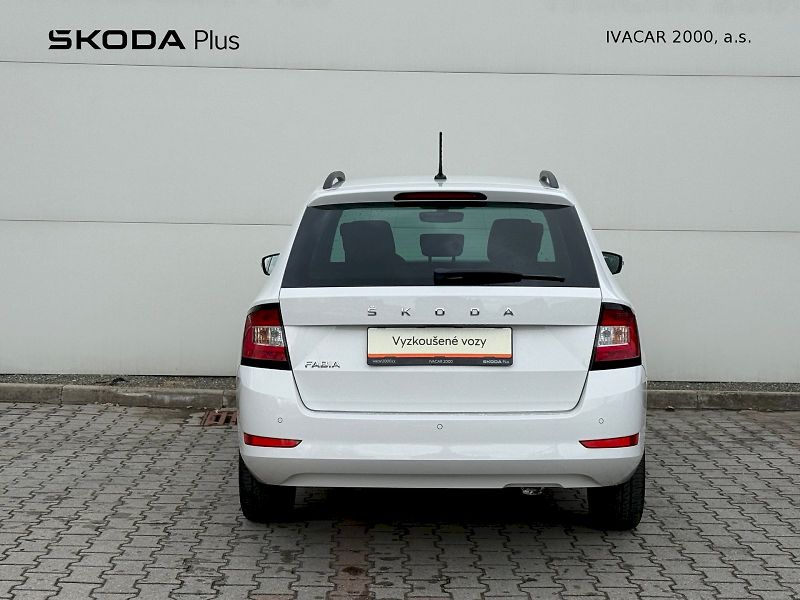 Škoda Fabia (2022) Combi 1.0 TSI 70 kW - fotka 6 z 21