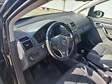 Volkswagen Touran 1,6 TDI Comfortline - náhled 19