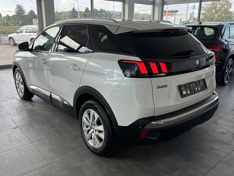 Peugeot 3008 (2018) 1,2I STT ALLURE NAVI KAMERA - fotka 5 z 33