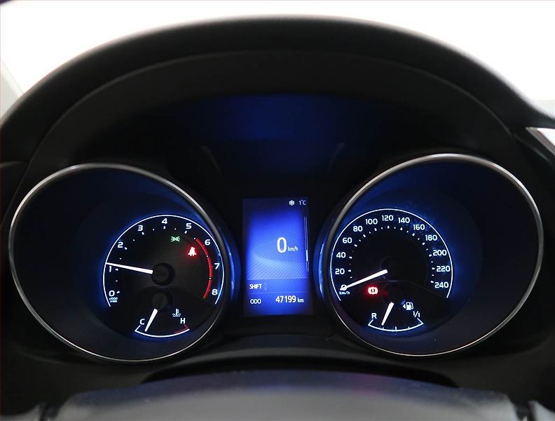 Toyota Auris (2017) 1.2 Ti, Park. senzory - fotka 11 z 14