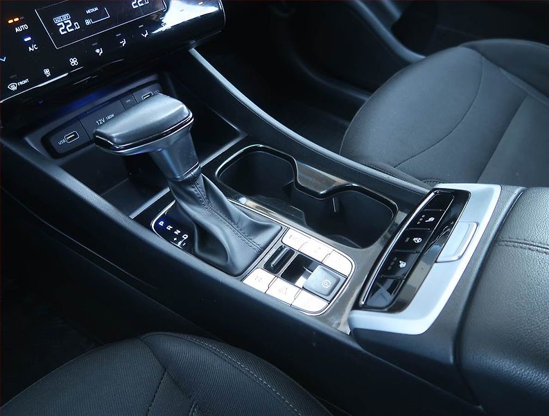 Audi A4 (2015) S-Line 2.0 TDI, Automat - fotka 10 z 15