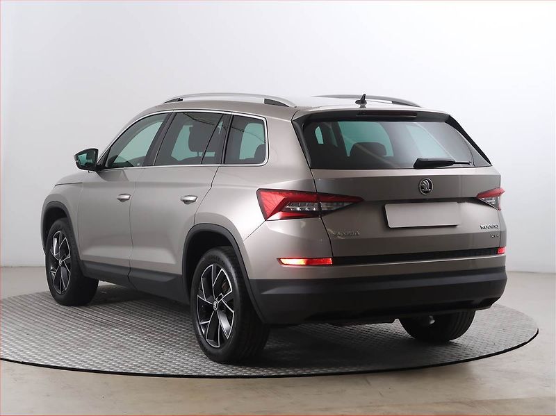 Škoda Kodiaq (2018) Style 2.0 TDI 4x4, 4X4 - fotka 4 z 20