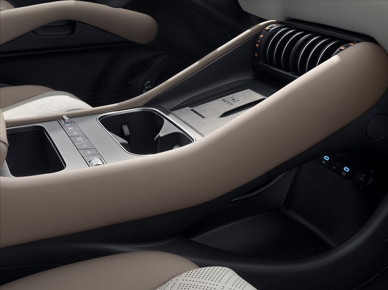 BYD ATTO 3 EVO (2026) EXCELLENCE - fotka 15 z 21
